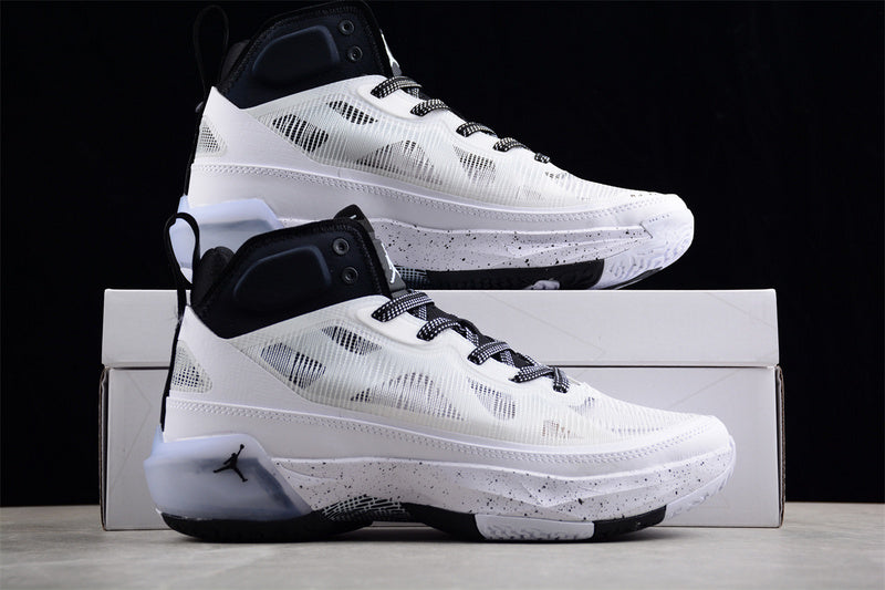 Air Jordan 37 AJ37 - Oreo