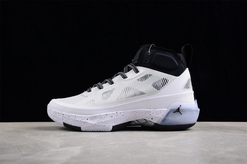 Air Jordan 37 AJ37 - Oreo