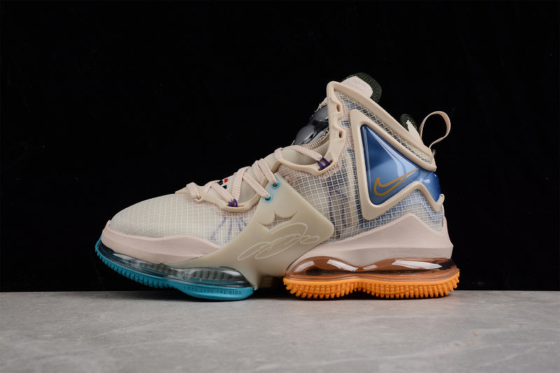NikeUnisex LeBron 19 - Minneapolis Lakers
