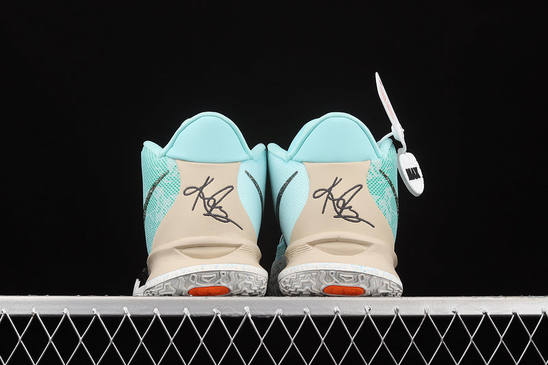 NikeMens Kyrie 7 - Copa
