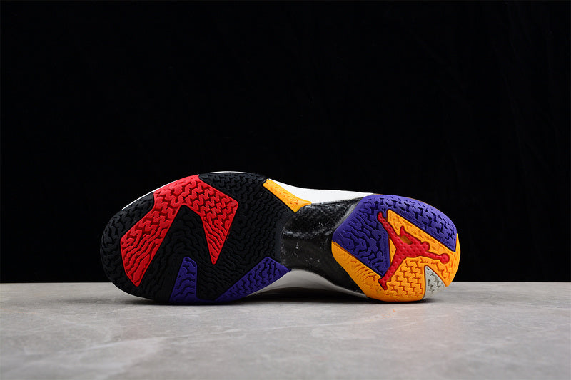 Air Jordan 37 AJ37 - Beyond Borders