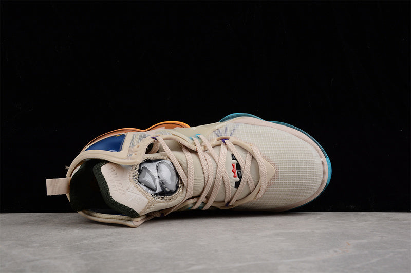 NikeUnisex LeBron 19 - Minneapolis Lakers