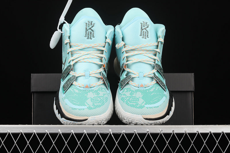 NikeMens Kyrie 7 - Copa