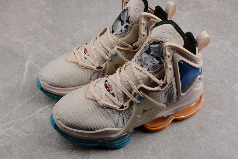 NikeUnisex LeBron 19 - Minneapolis Lakers