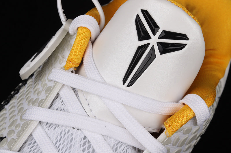 NikeUnisex Zoom Kobe 6 Protro - White Del Sol