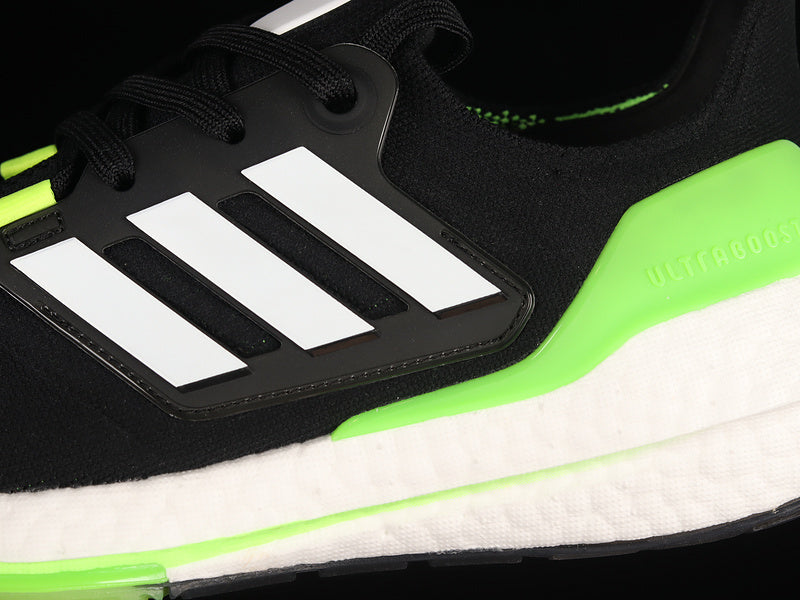 adidasMens Ultra Boost 22 - Black Solar Green