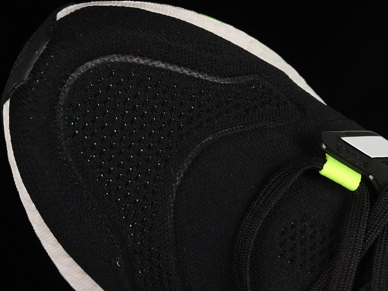 adidasMens Ultra Boost 22 - Black Solar Green