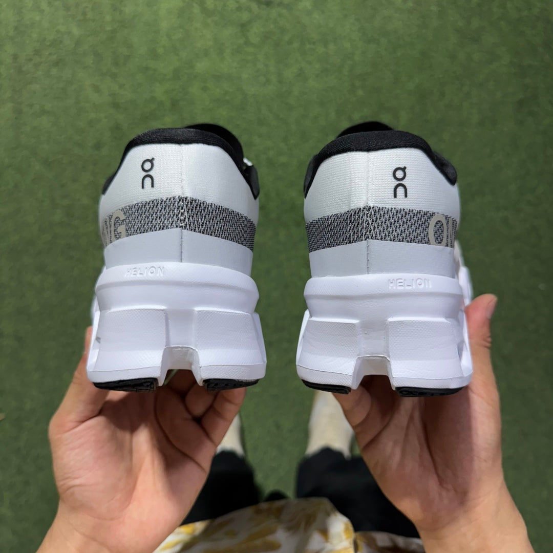OnRunning Cloudmonster 2 - Undyed Frost