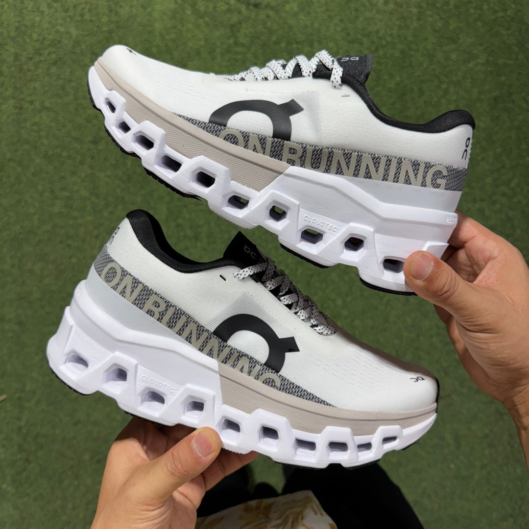 OnRunning Cloudmonster 2 - Undyed Frost