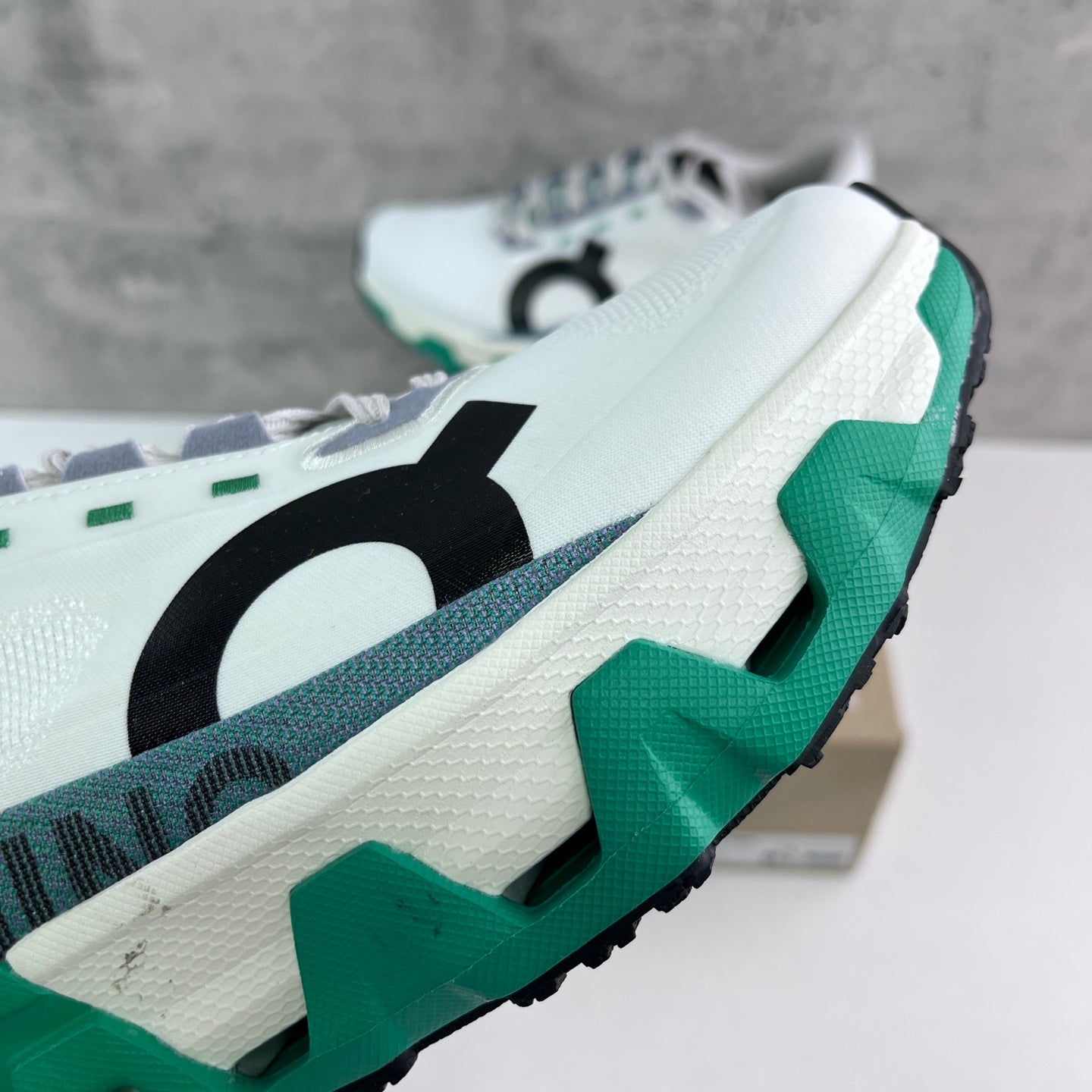OnRunning Cloudmonster - Hyper Undyed Mint