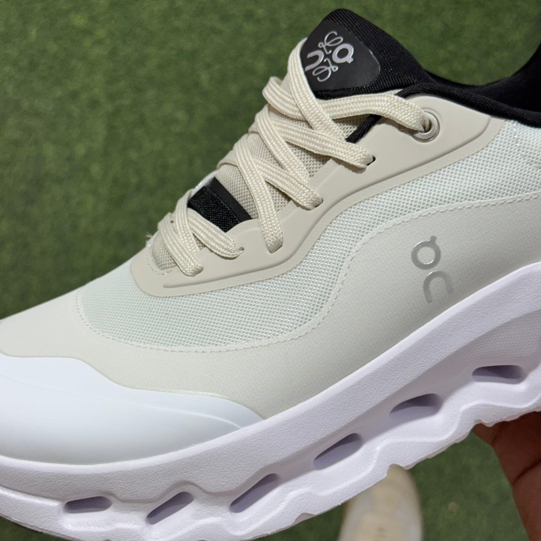OnRunning Cloudtilt 2 - Sand White