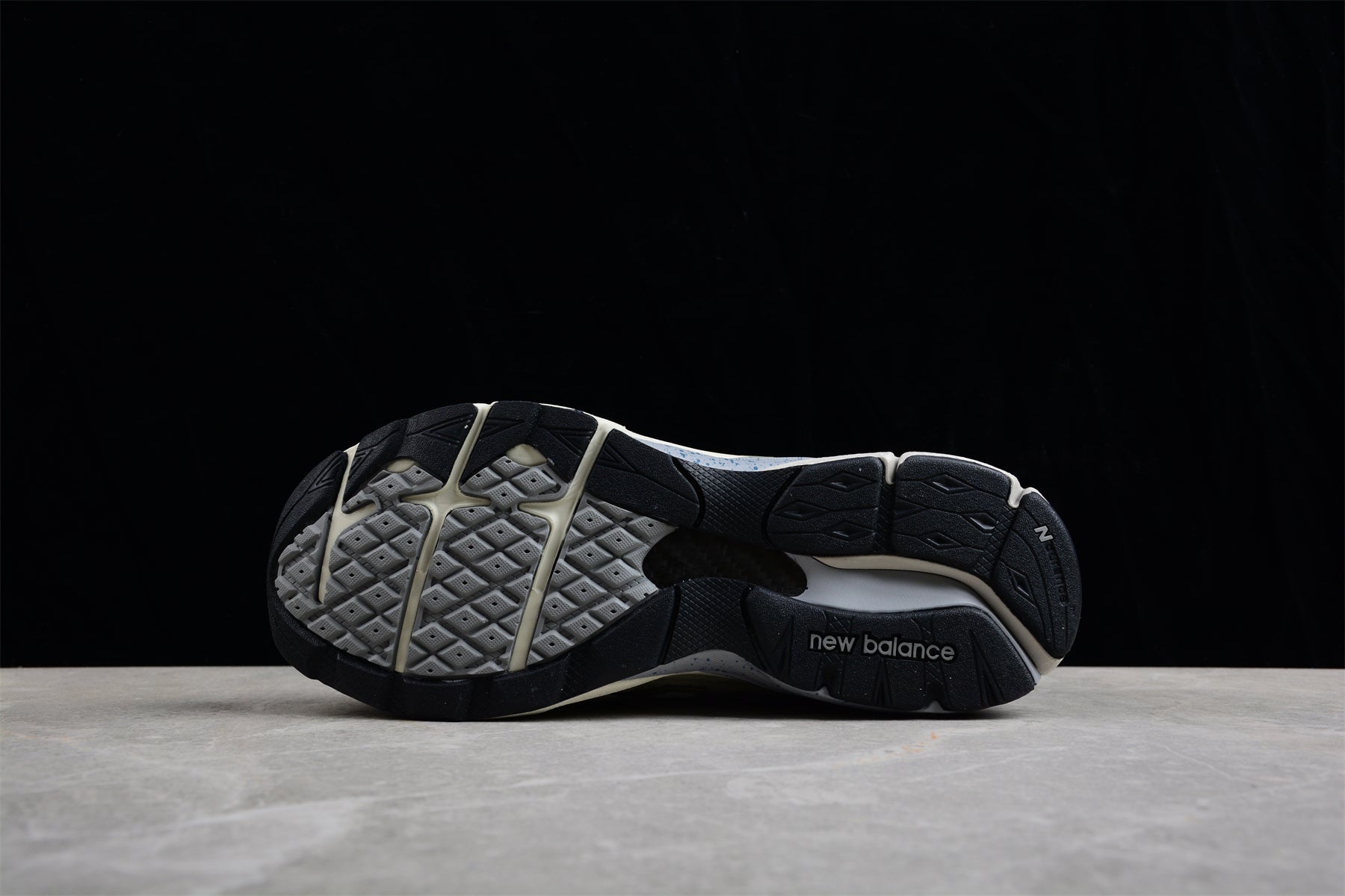 New Balance 990 x Patta - Keep Your Family Close