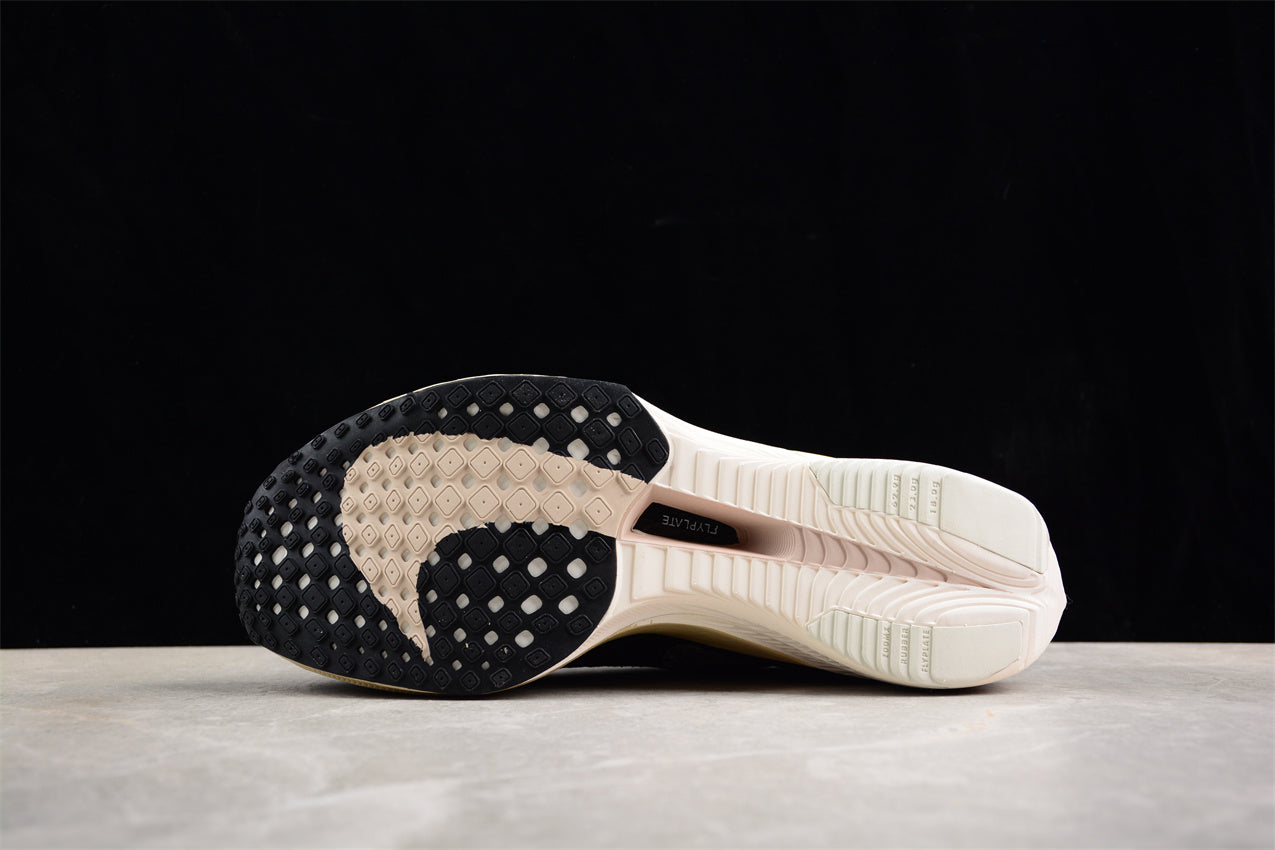 NikeUnisex Vaporfly Next 3 - Black/Gold