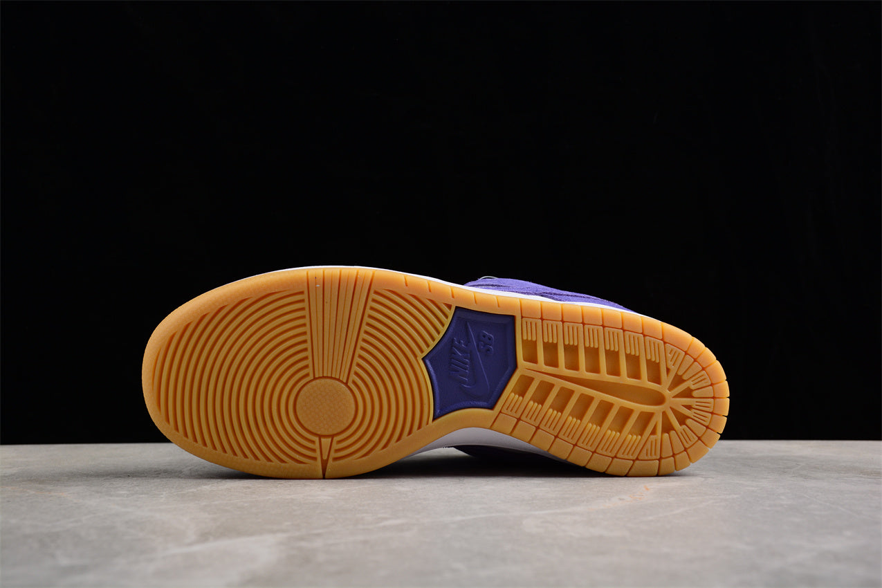 NikeSB Dunk Court - Purple Gum