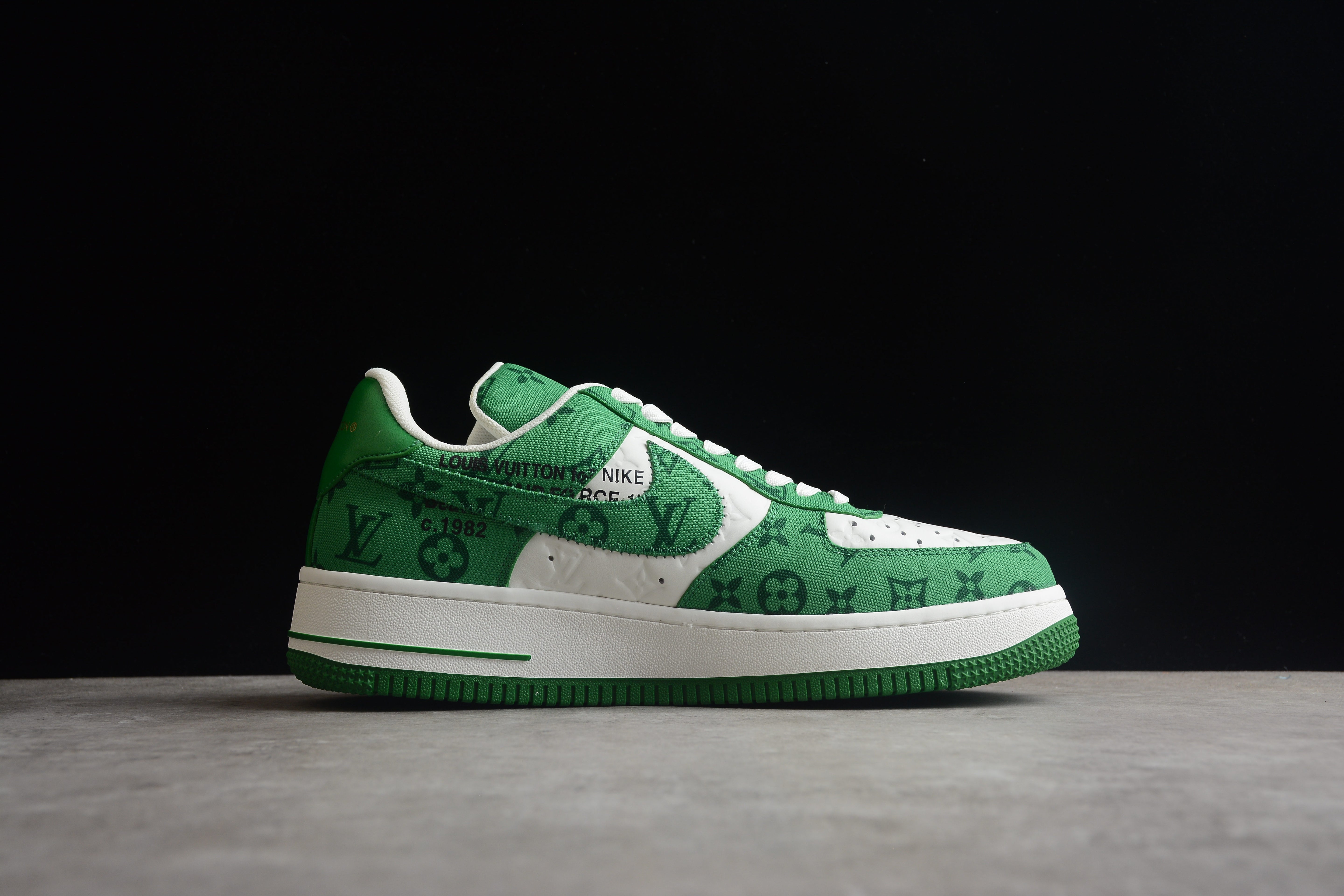 NikeMens Air Force 1 AF1 x Louis Vuitton - Green