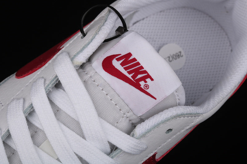 NikeUnisex Blazer Low - White/Maroon