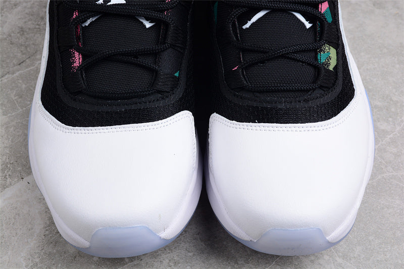 Air Jordan 11 AJ11 CMFT - White/Black