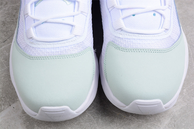 Air Jordan 11 AJ11 CMFT Low - Barely Green