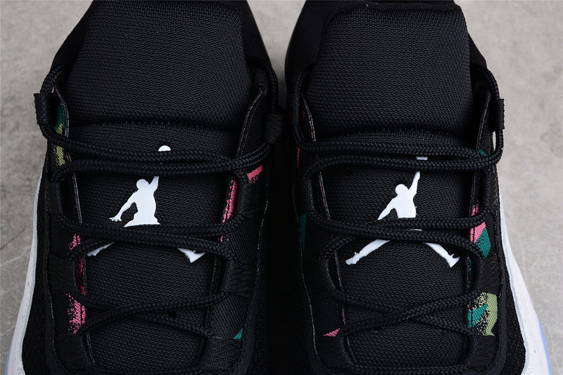 Air Jordan 11 AJ11 CMFT - White/Black