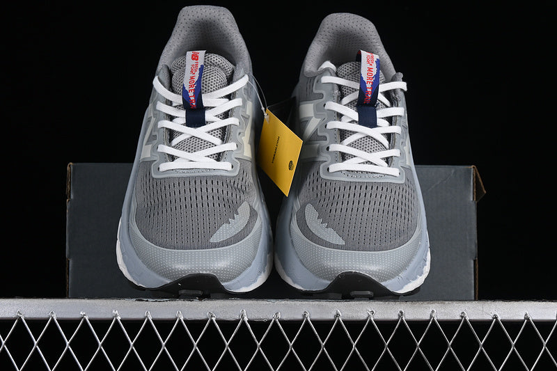 New Balance Fresh Foam x More Trail v3 - Grey Day