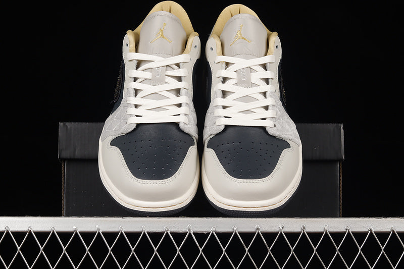 WMNS Air Jordan 1 AJ1 Low - Beaded Swoosh
