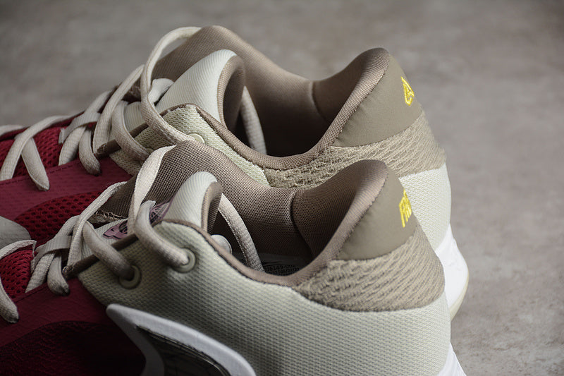 NikeMens Zoom Freak 4 - Colosseum