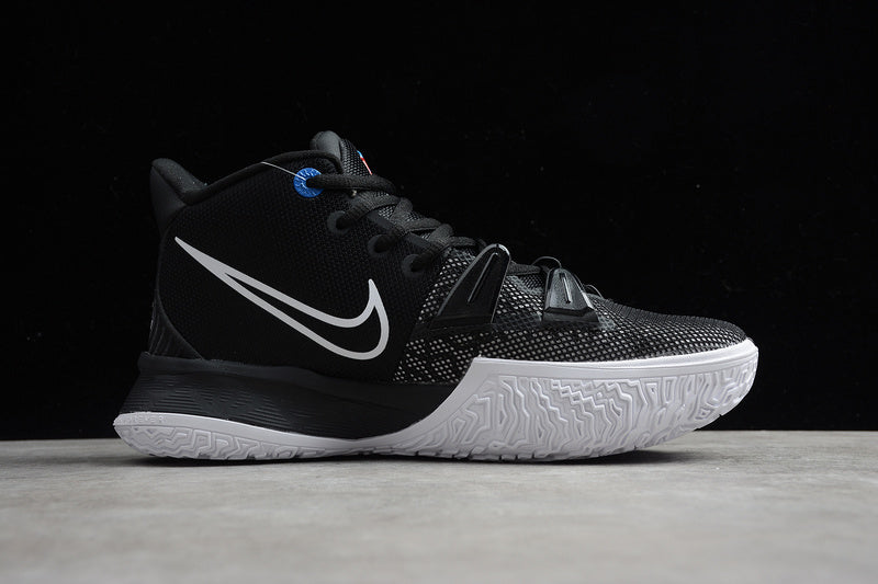 NikeUnisex Kyrie 7 BK - Black