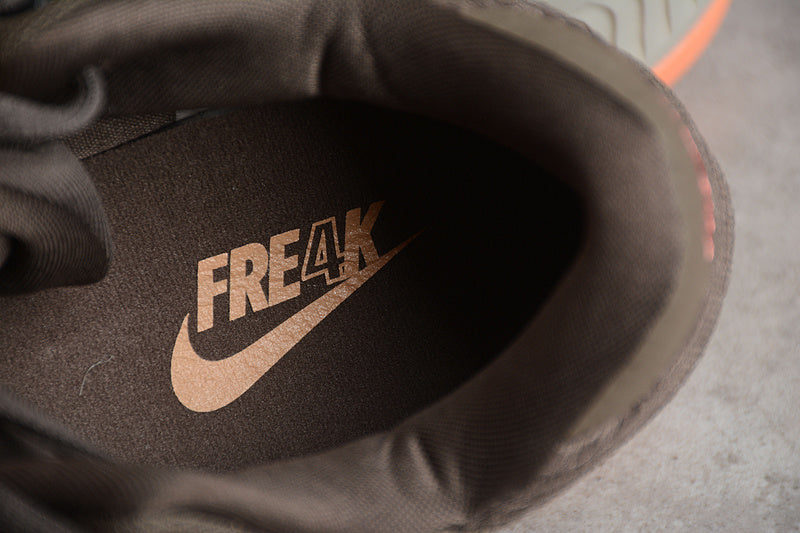 NikeUnisex Zoom Freak 4 - Letter Bros