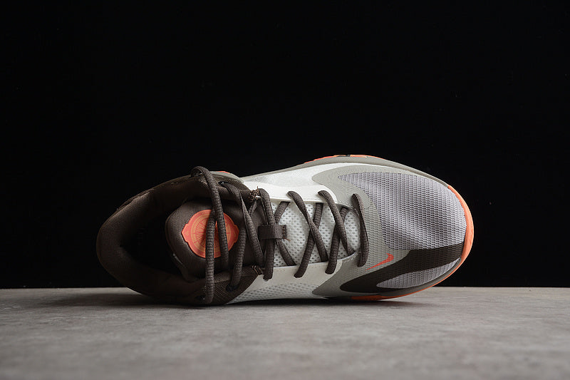 NikeUnisex Zoom Freak 4 - Letter Bros