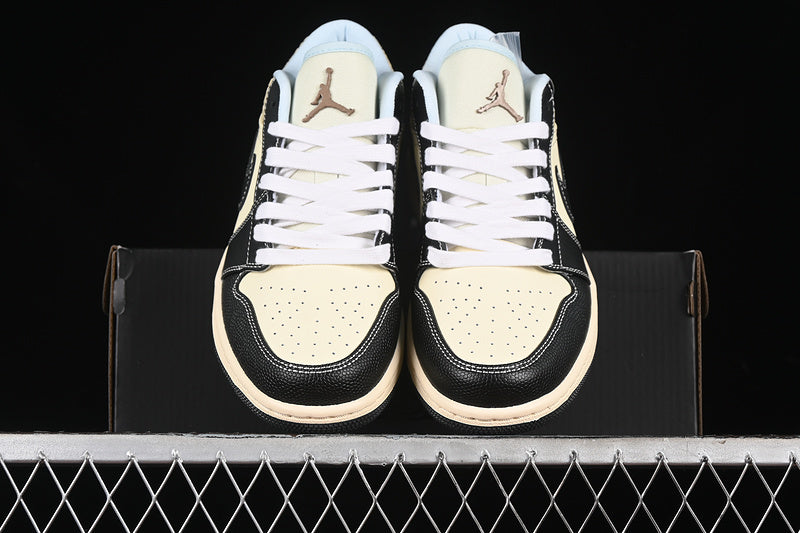 Air Jordan 1 AJ1 Low - Coconut Milk/Black Muslin