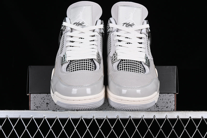 Air Jordan 4 AJ4 Retro - Frozen Moment