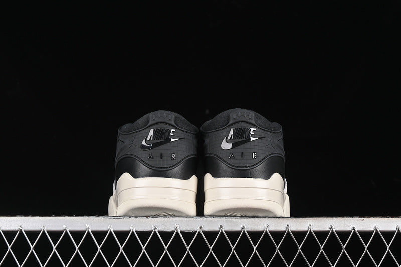Air Jordan 4 AJ4 RM - Black Light Bone