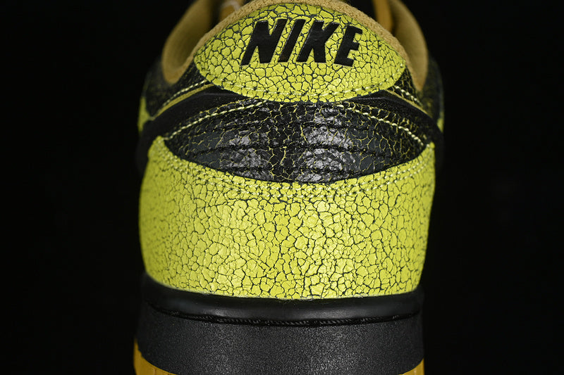 NikeUnisex Dunk Low Retro - Halloween Skull