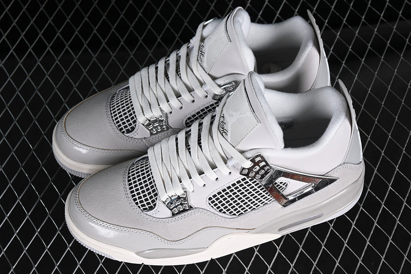 Air Jordan 4 AJ4 Retro - Frozen Moment