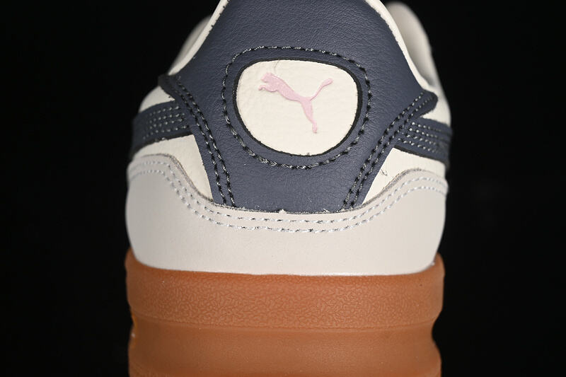PumaUnisex Indoor OG - White Blue