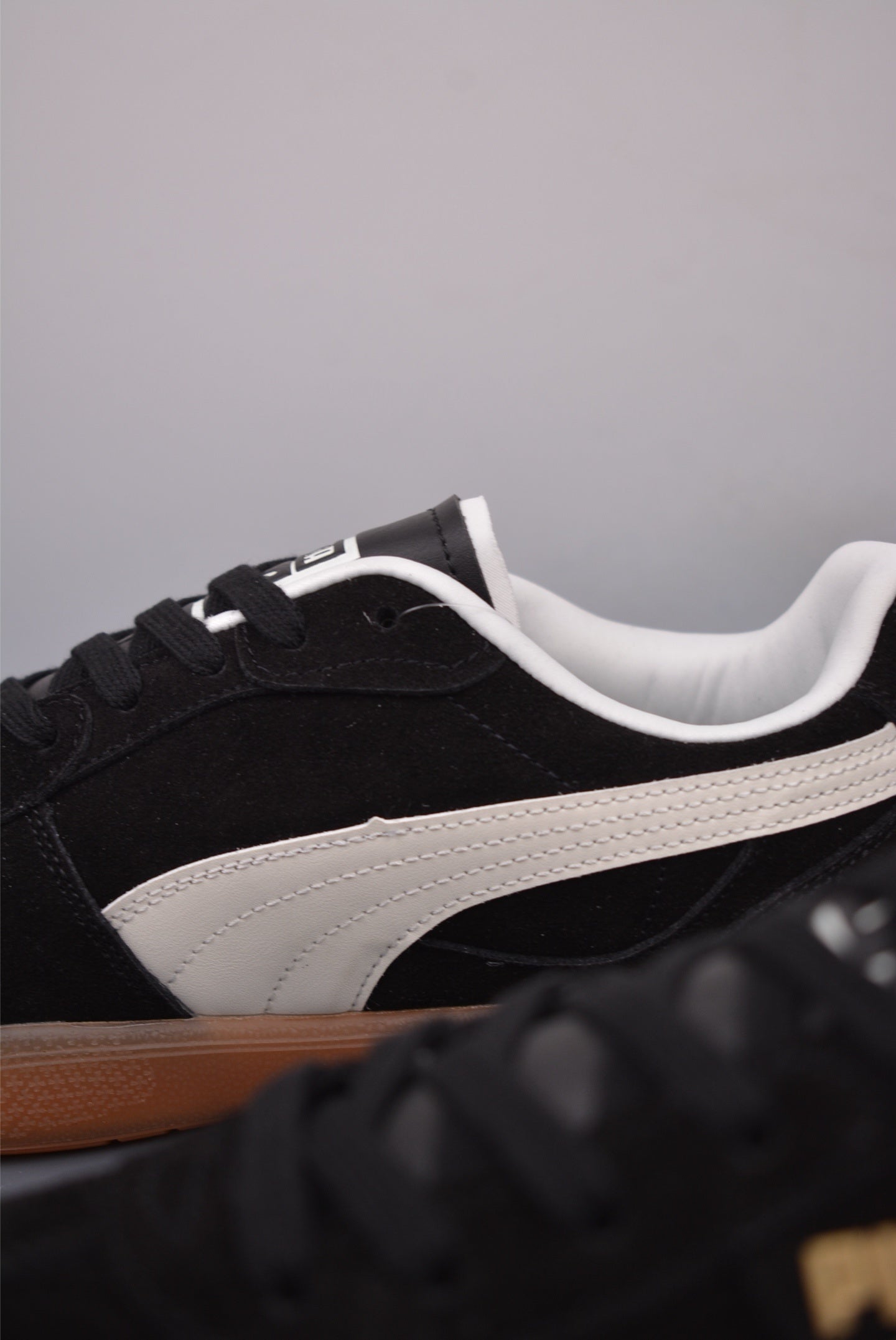 PumaUnisex Palermo Leather - "Black Feather/Grey Gum"