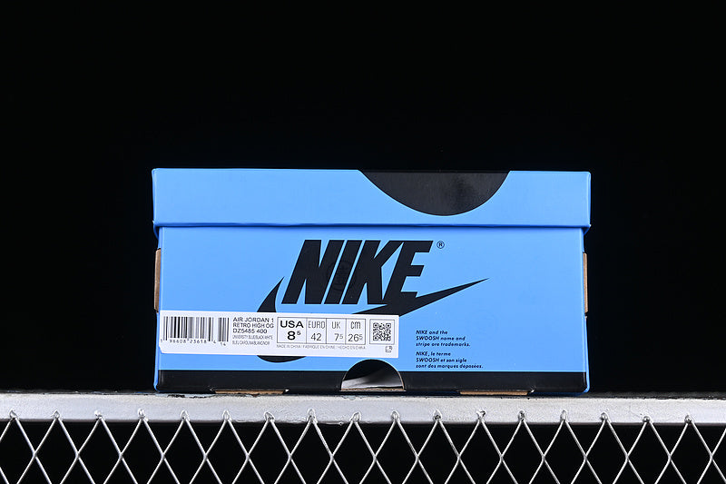 Air Jordan 1 AJ1 High - UNC Toe