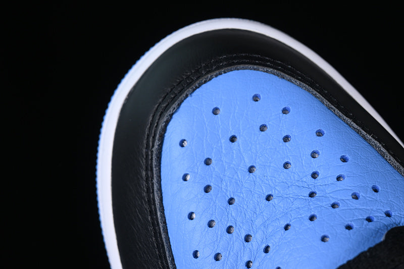 Air Jordan 1 AJ1 High - UNC Toe