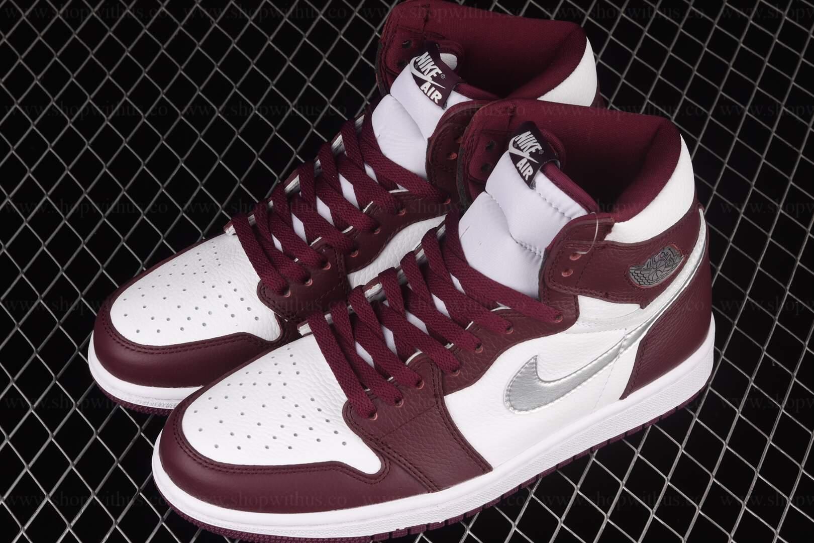 WMNS Air Jordan 1 AJ1 Retro High OG - Bordeaux