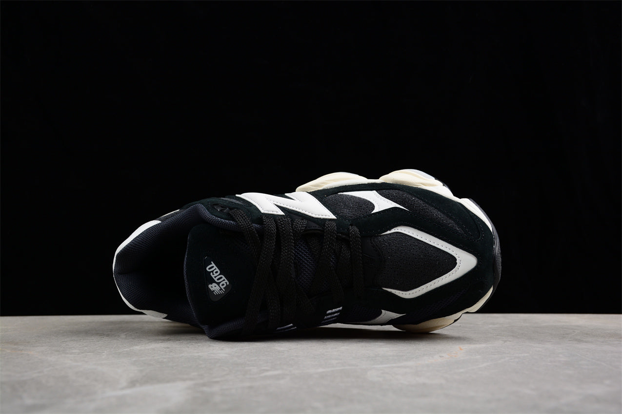 New Balance 9060 - Black