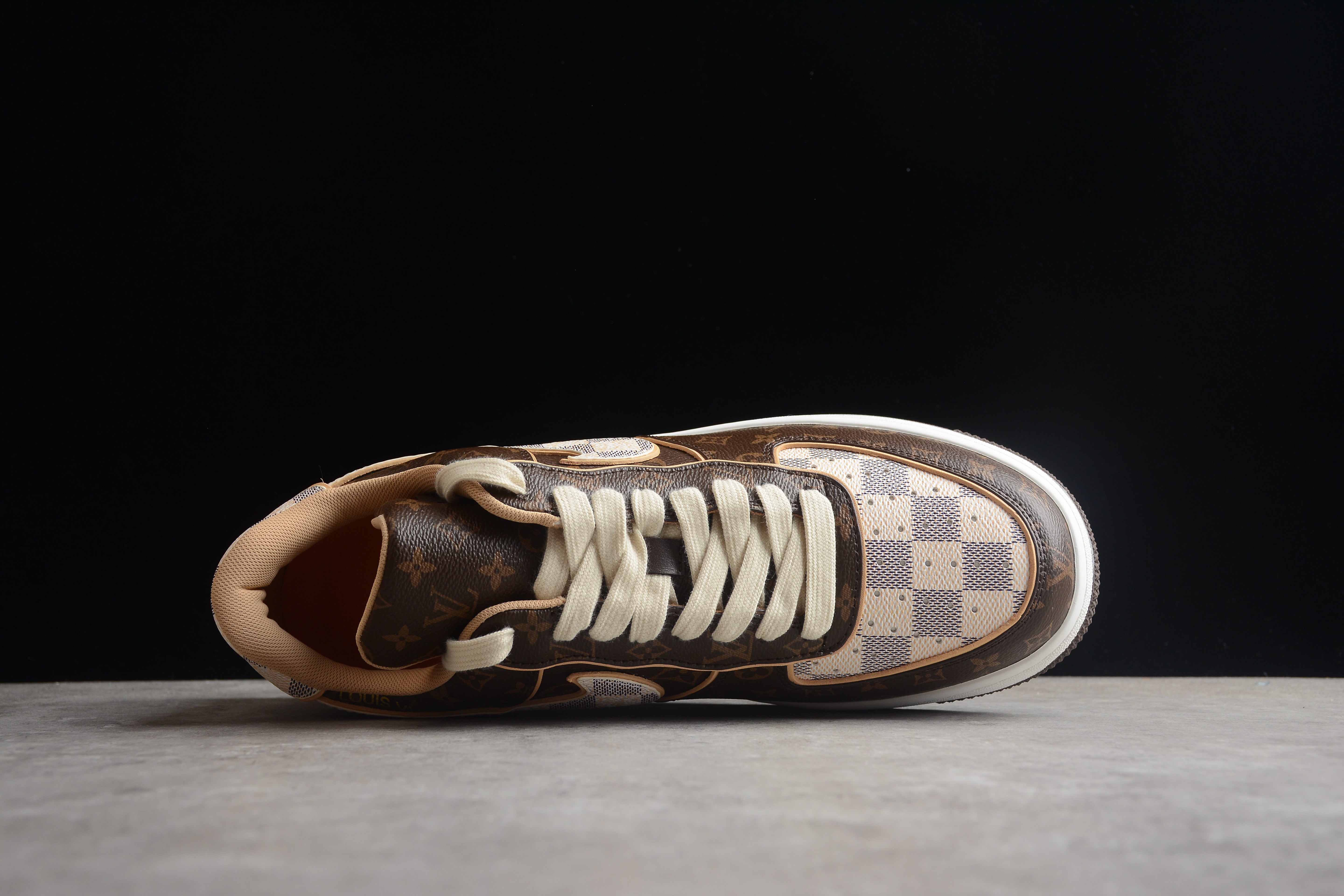 NikeUnisex Air Force x LouisVuitton - Brown