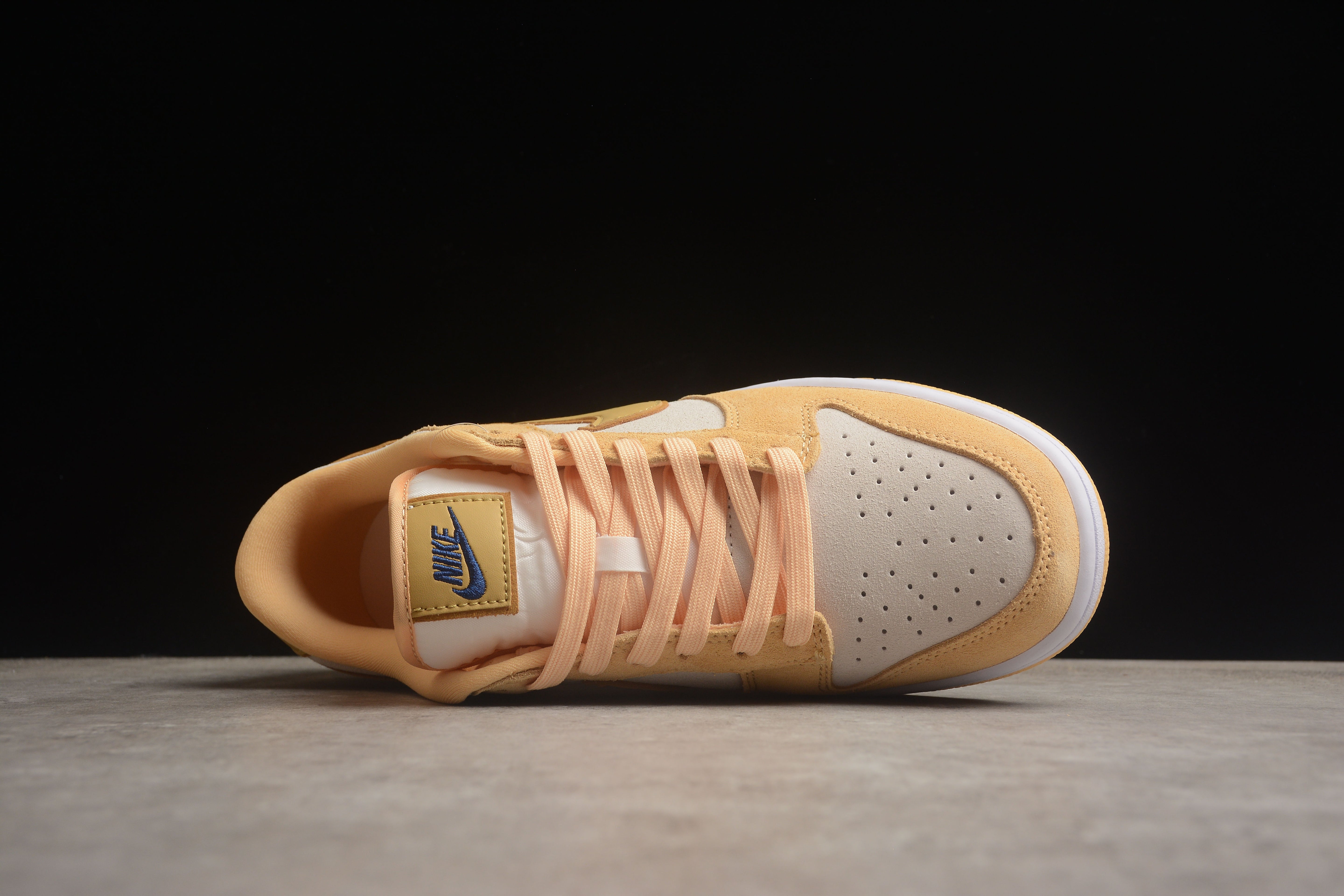 NikeMens Sb Dunk Low - Celestial Gold