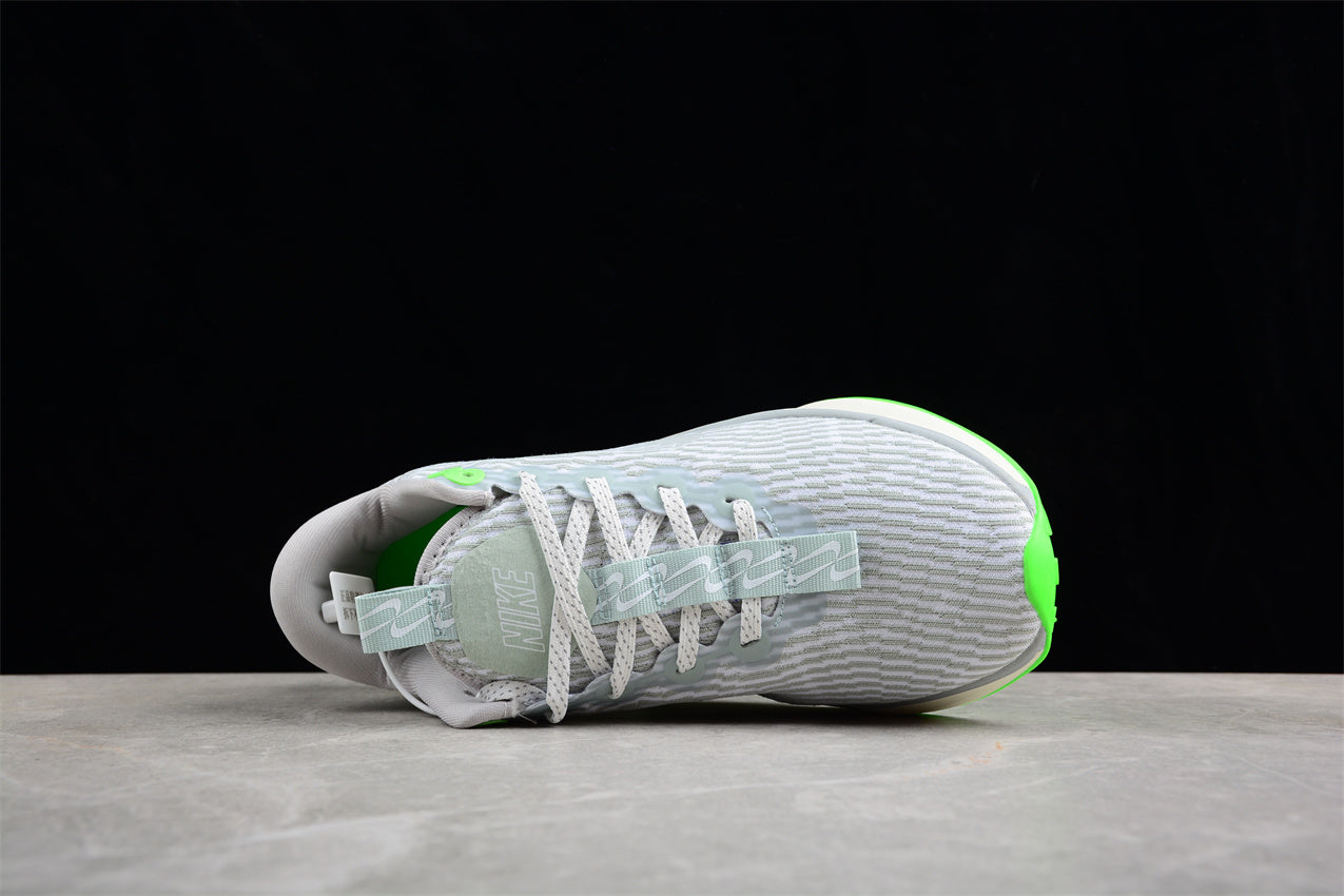 NikeUnisex Airmad Motiva - Grey