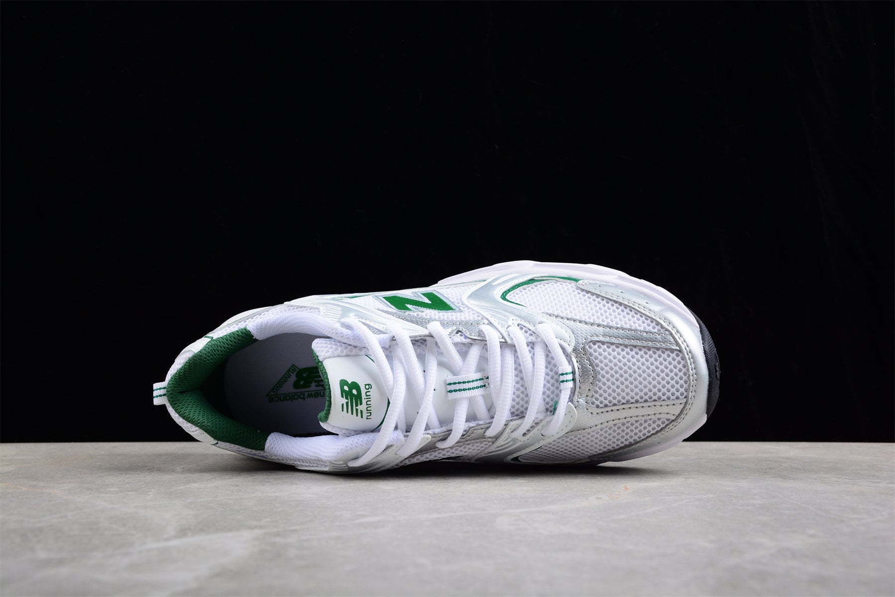 WMNS New Balance 530 - Nightwatch Green