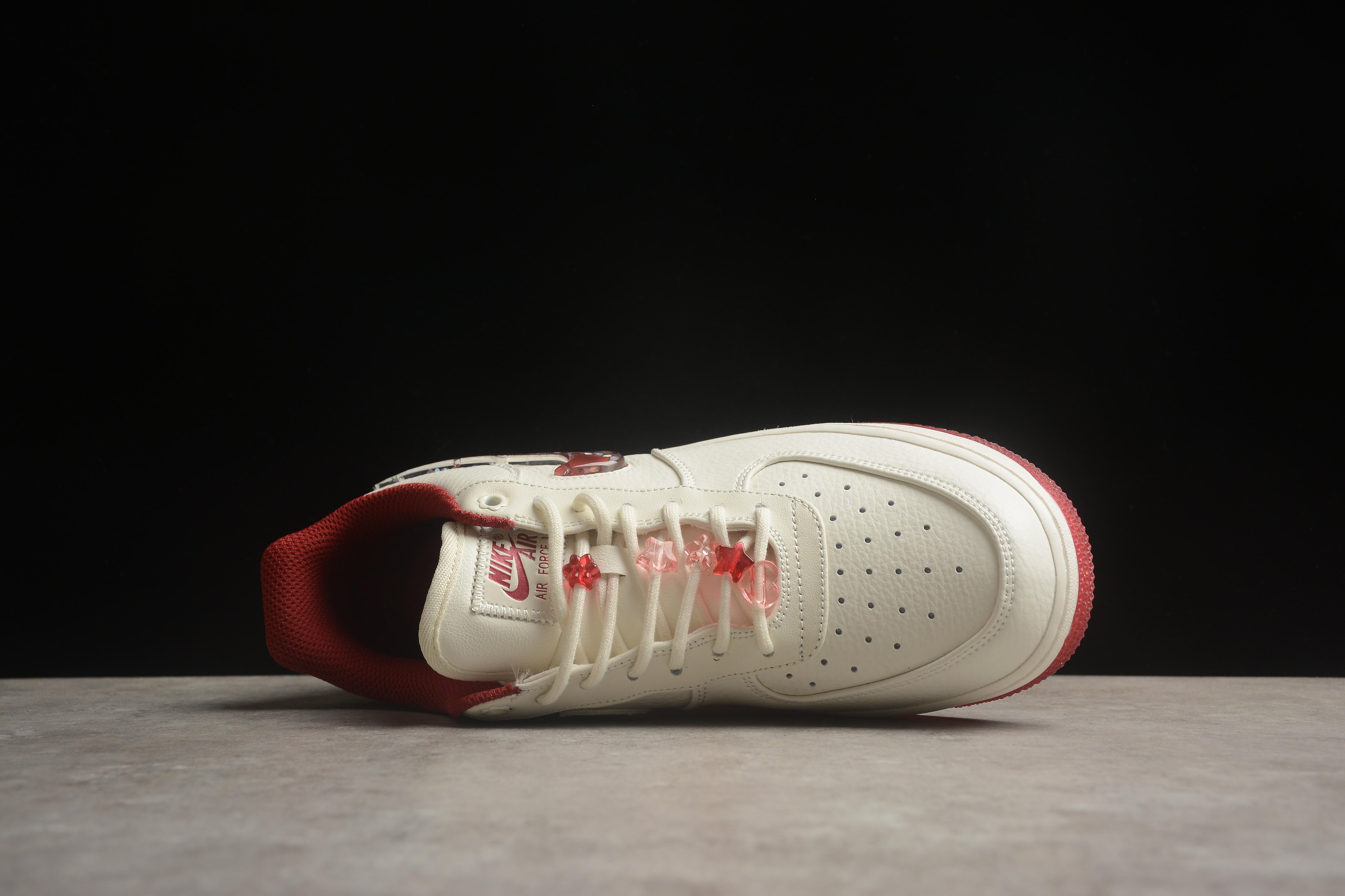 NikeUnisex Air Force 1 AF1 - Valentine's Day