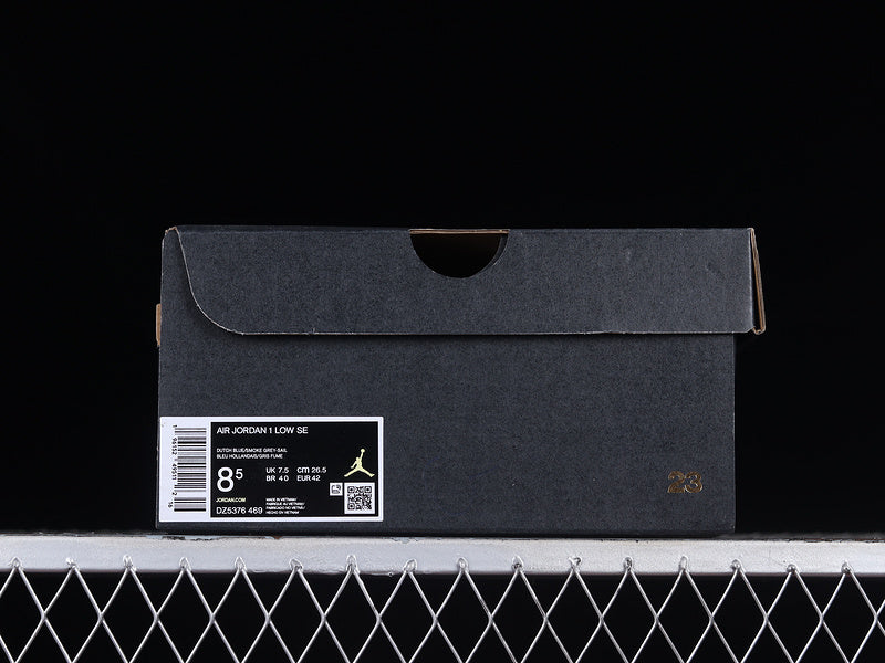 NikeMens Air Jordan 1 AJ1 Low Tokyo 96 - Dutch Blue