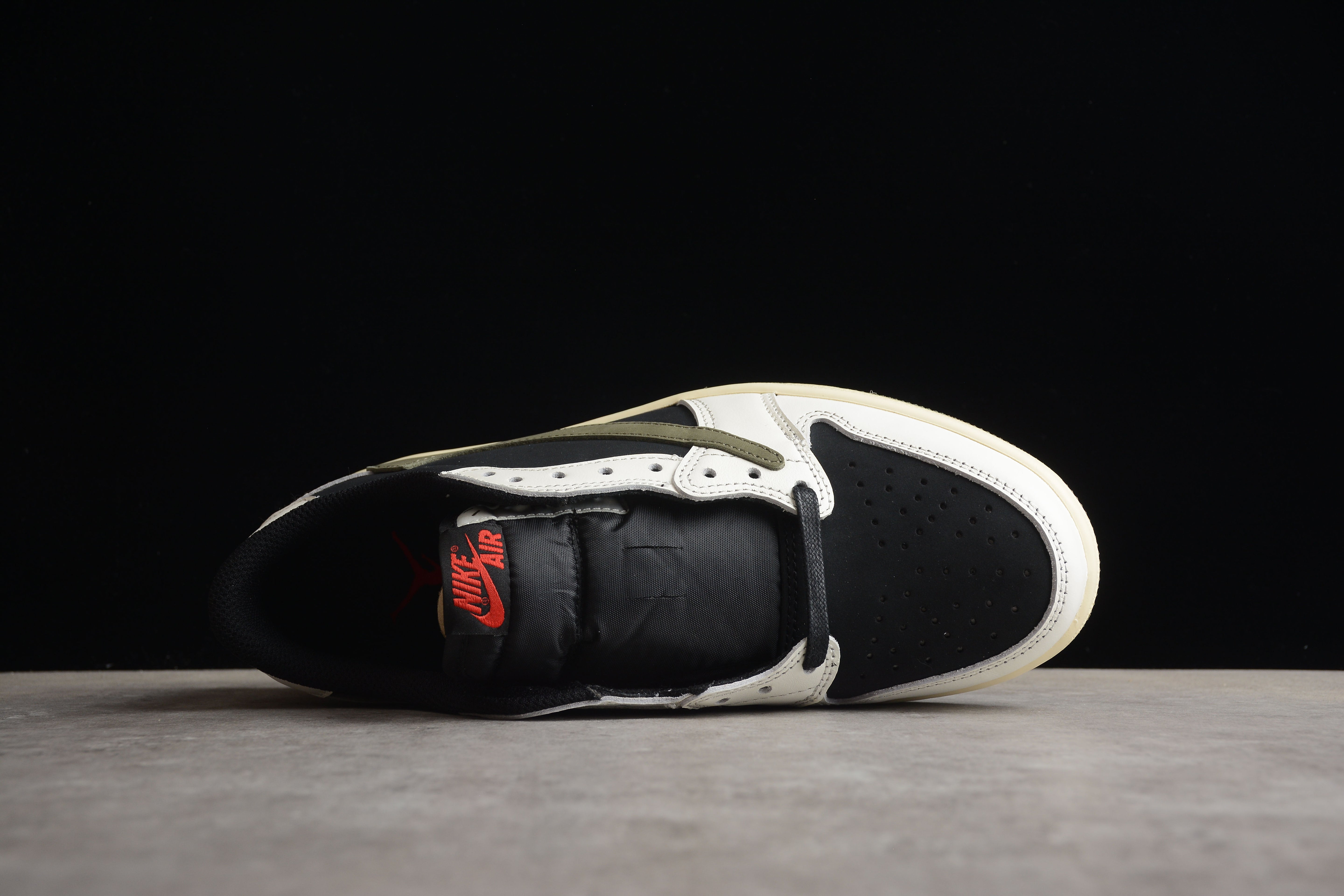 Travis Scott x Air Jordan 1 Low AJ1 - Olive