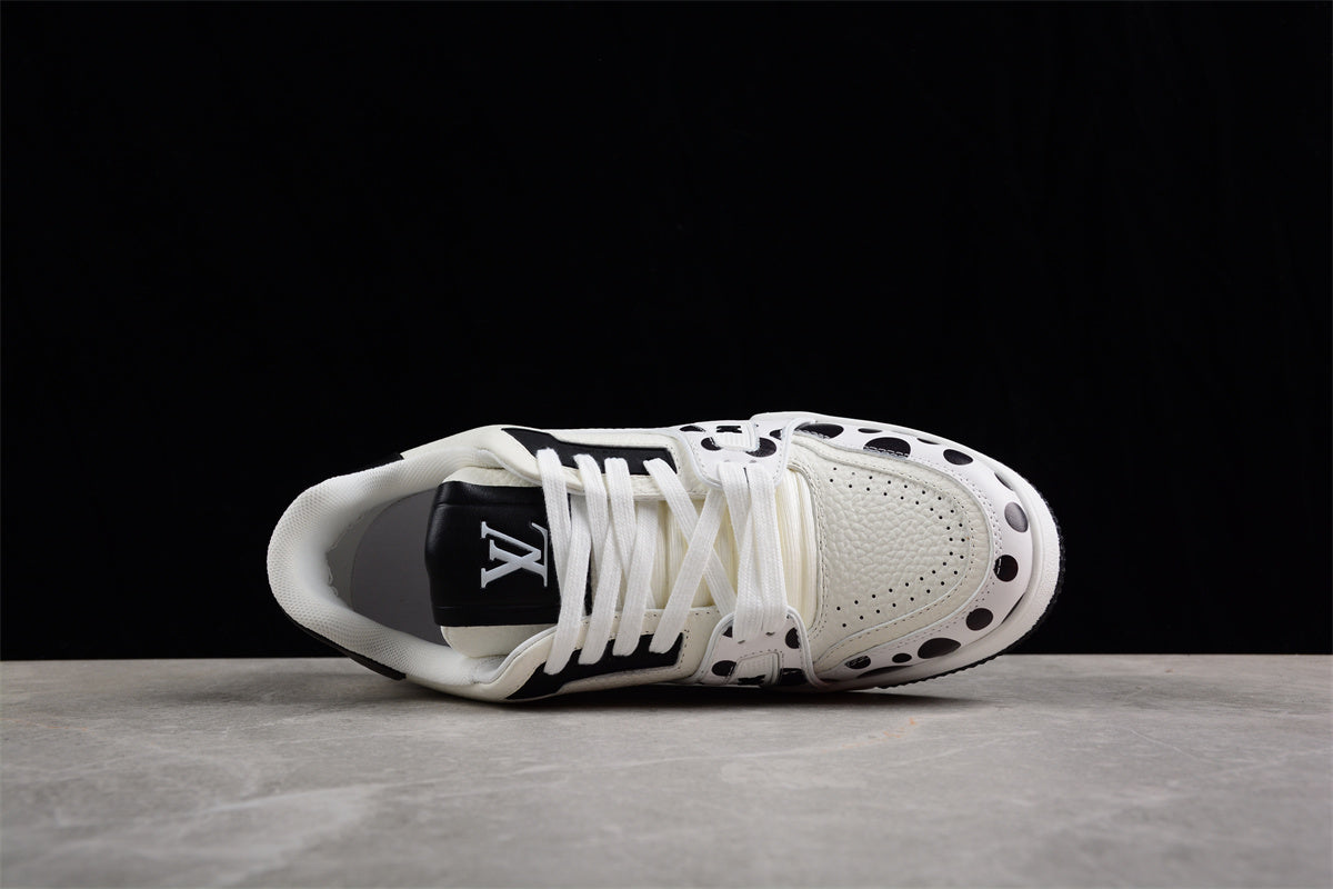 LouisVuitton Trainer Dots Monogram - Black