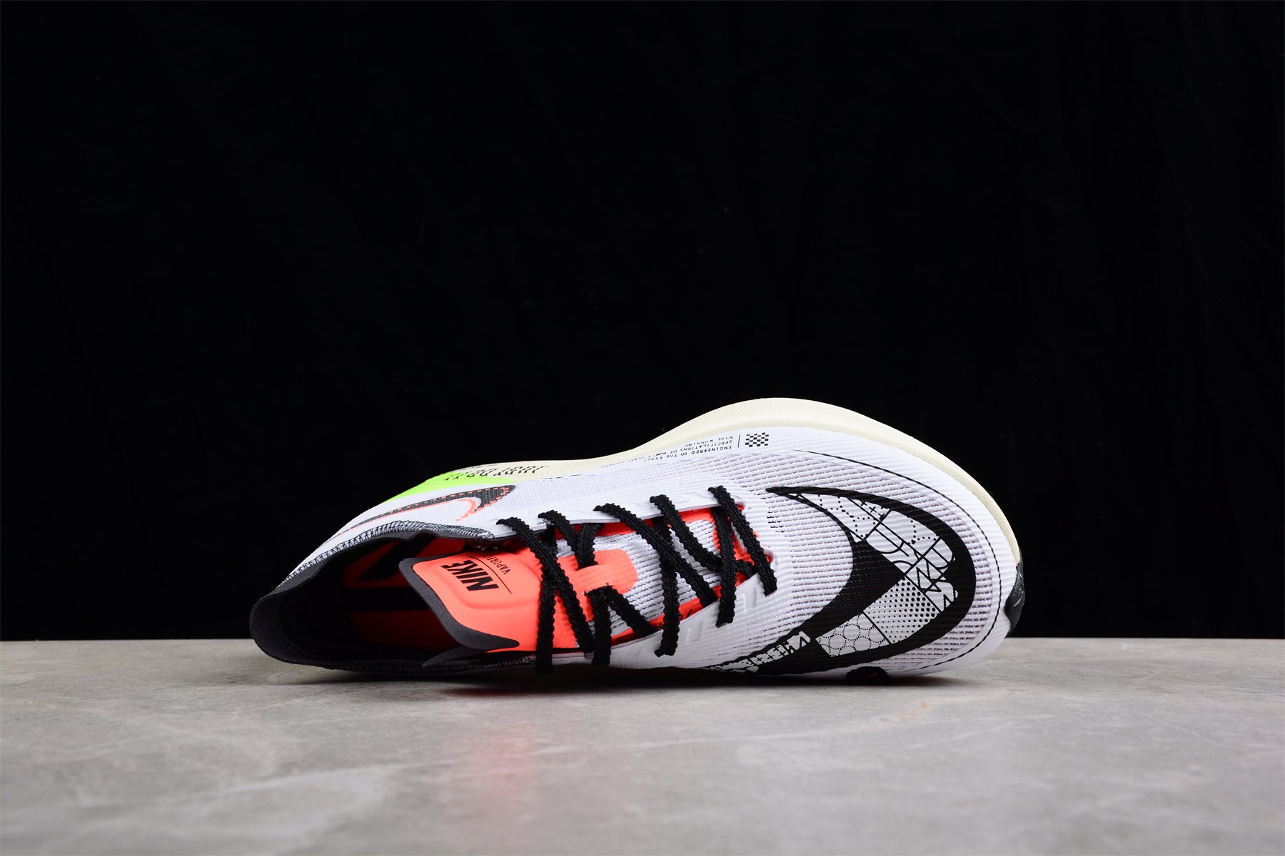 NikeMens Air Zoom Vaporfly 2 - Mismatched