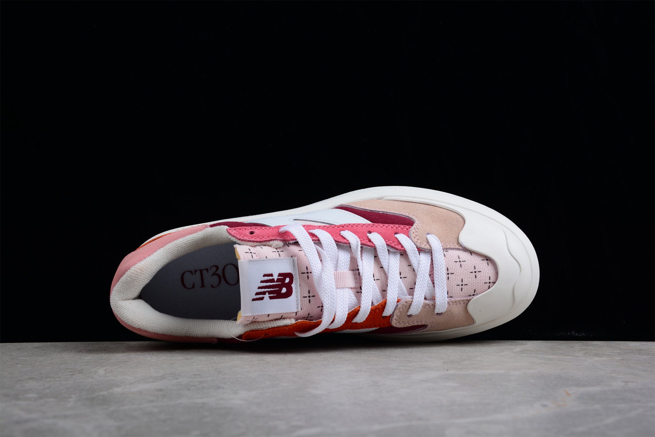 New Balance CT302 - Burgundy